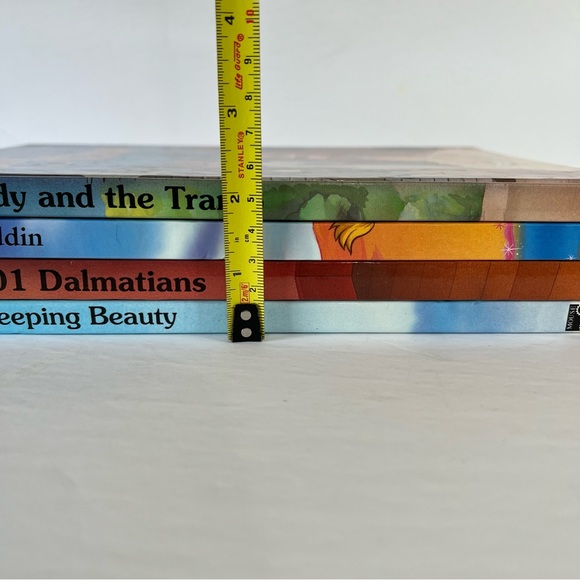 Disney Classic Series 4 Storybooks VTG Aladdin Sleeping Beauty Lady & the Tramp - Picture 14 of 14